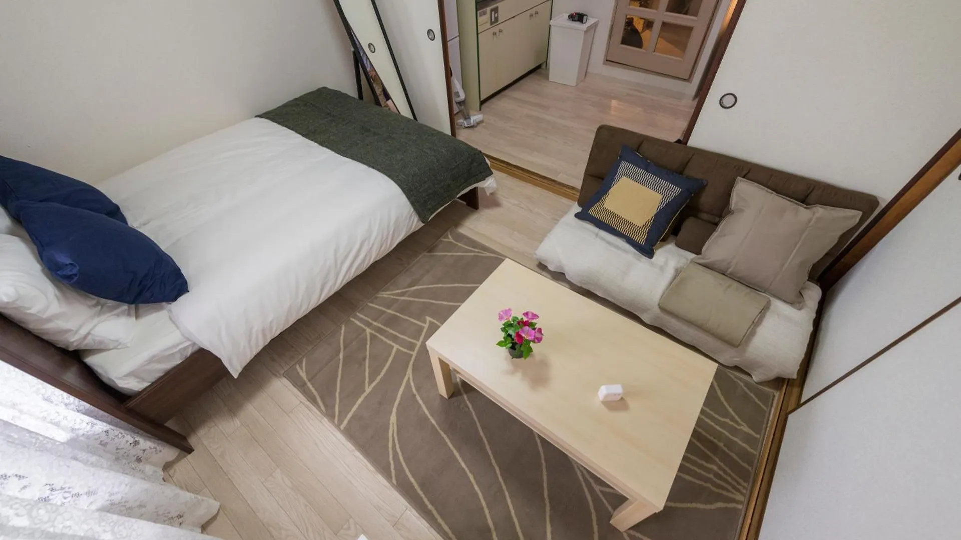 3 Minutes On Foot From Dotonbori East Entrance 5 Minutes On Foot From Shinsaibashi Area Traditional Japanese-Style Room Osaka Lejlighed