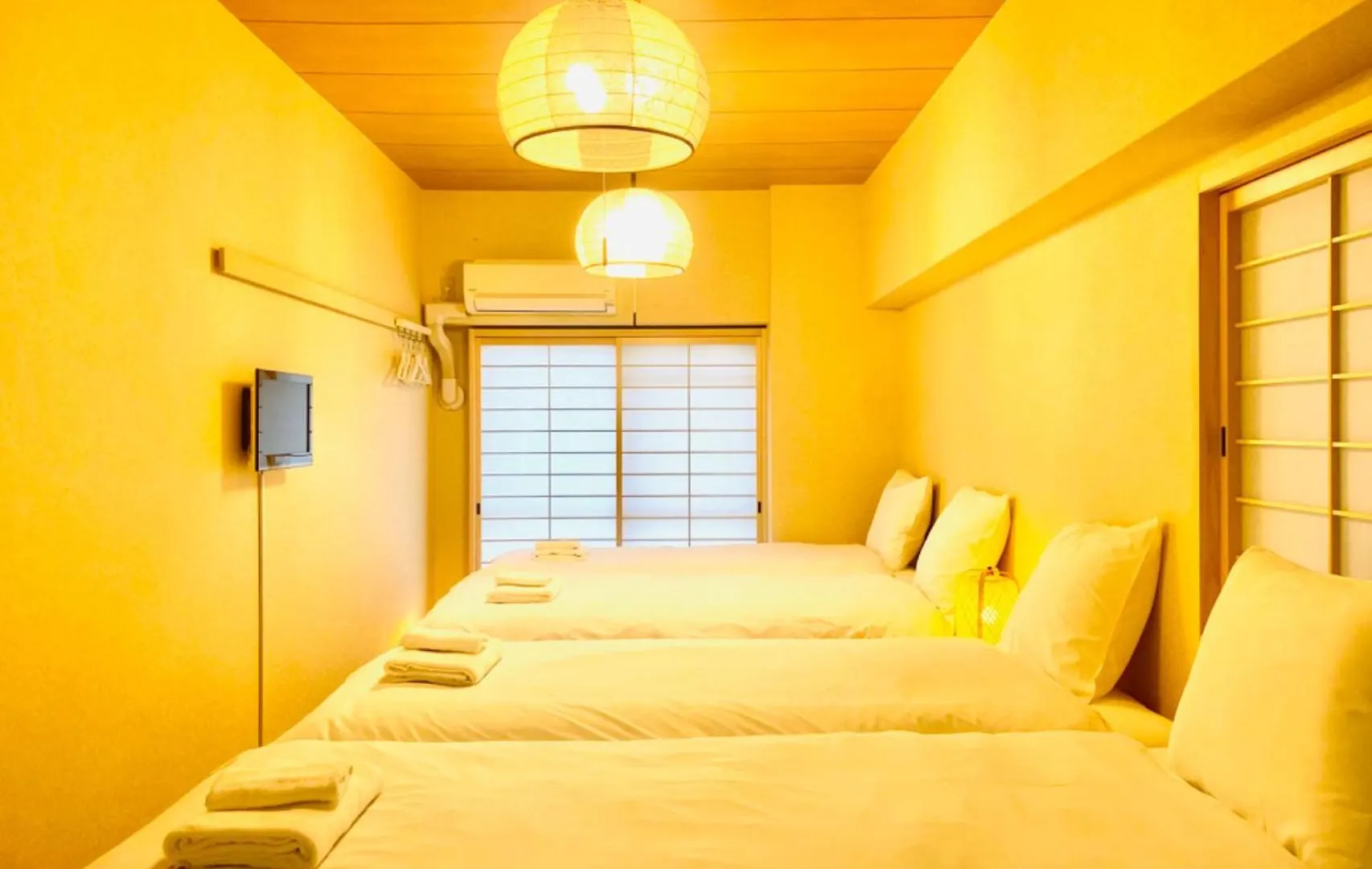 Lejlighed 3 Minutes On Foot From Dotonbori East Entrance 5 Minutes On Foot From Shinsaibashi Area Traditional Japanese-Style Room Osaka