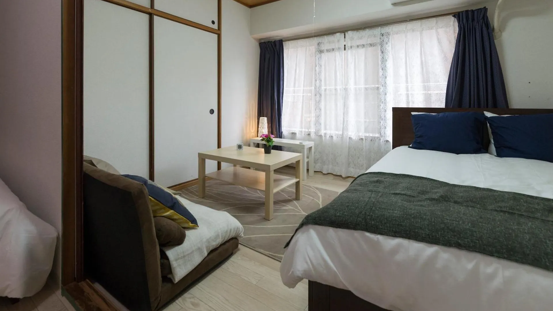 Lejlighed 3 Minutes On Foot From Dotonbori East Entrance 5 Minutes On Foot From Shinsaibashi Area Traditional Japanese-Style Room Osaka