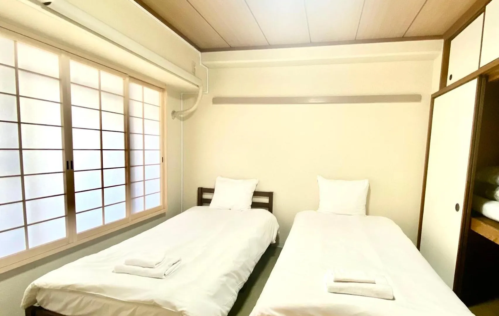 3 Minutes On Foot From Dotonbori East Entrance 5 Minutes On Foot From Shinsaibashi Area Traditional Japanese-Style Room Osaka 0*,