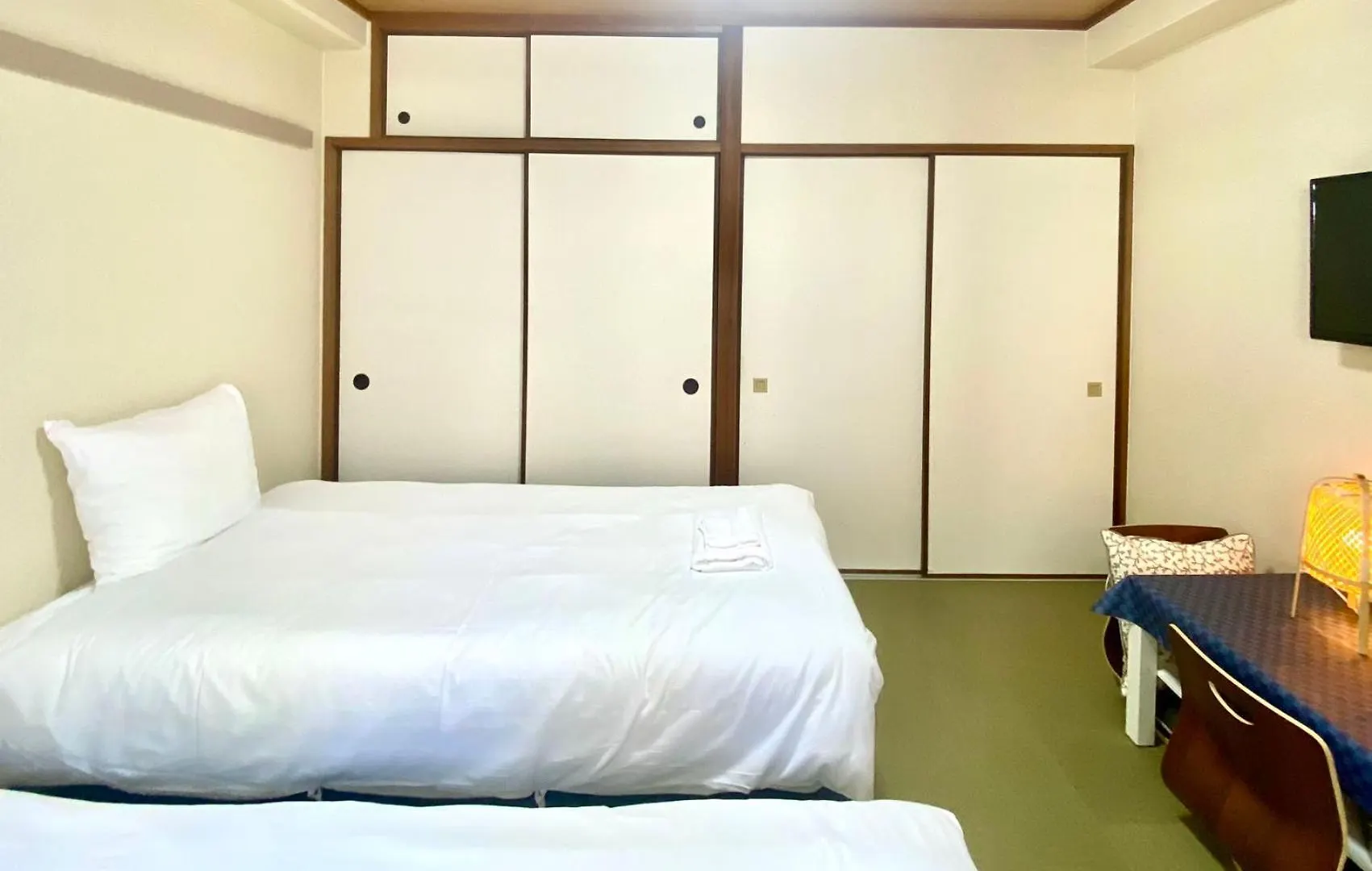 3 Minutes On Foot From Dotonbori East Entrance 5 Minutes On Foot From Shinsaibashi Area Traditional Japanese-Style Room Osaka 0*,  Japan