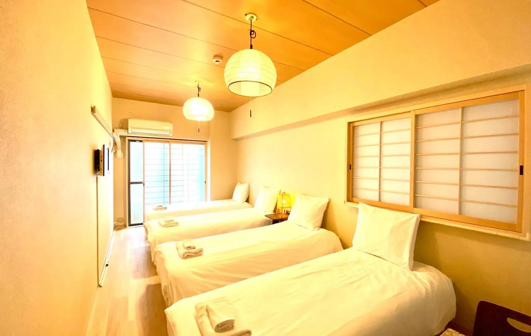 3 Minutes On Foot From Dotonbori East Entrance 5 Minutes On Foot From Shinsaibashi Area Traditional Japanese-Style Room Osaka 0*,